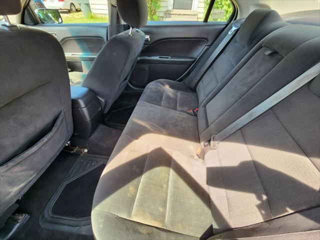 used 2007 Ford Fusion car, priced at $4,990