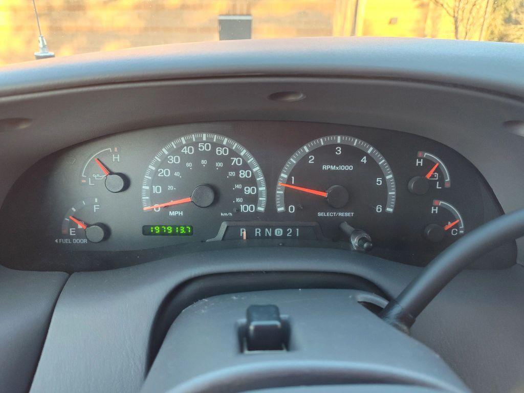 used 2001 Ford F-150 car, priced at $5,895