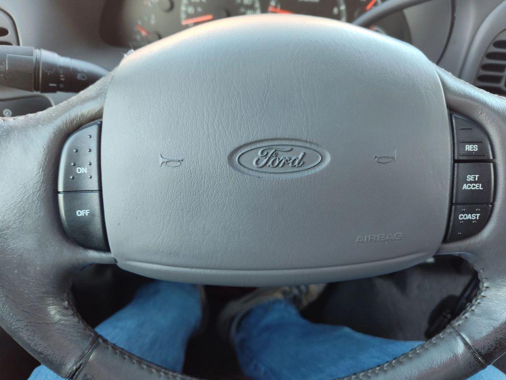 used 2001 Ford F-150 car, priced at $5,895