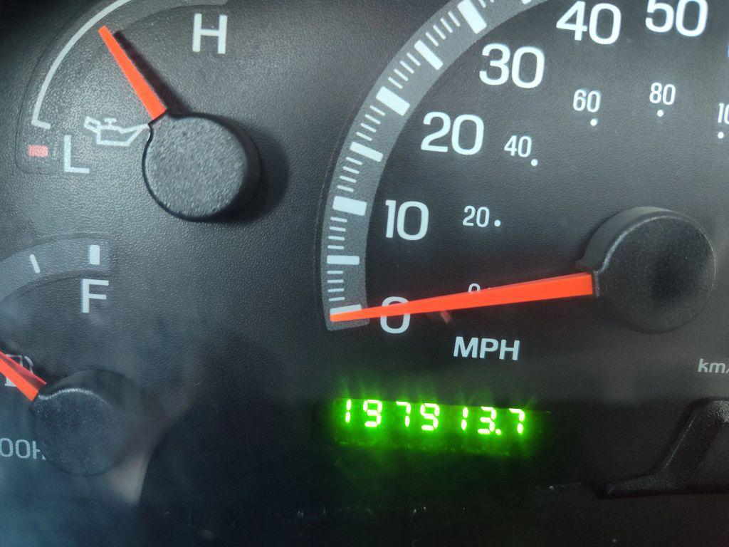 used 2001 Ford F-150 car, priced at $5,895