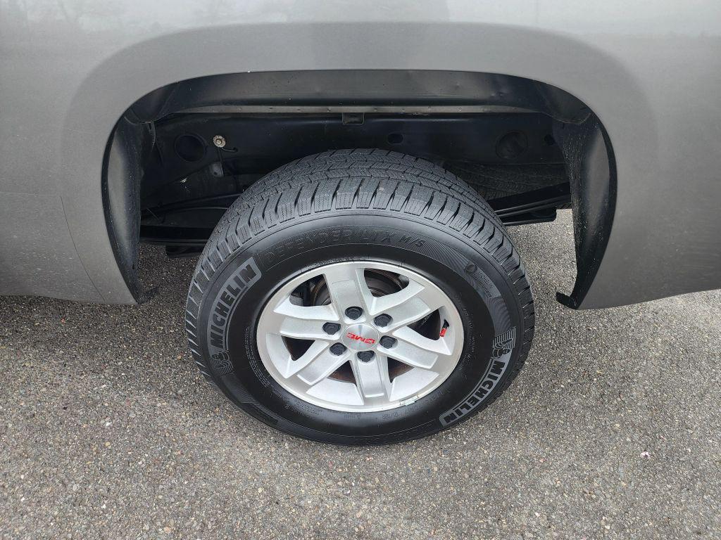 used 2007 GMC Sierra 1500 car, priced at $12,900