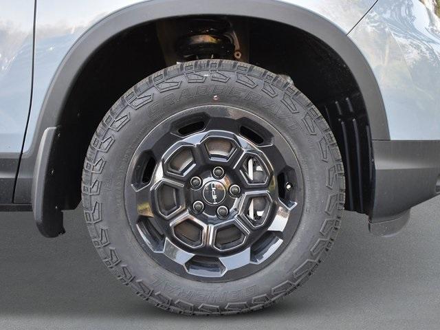 new 2025 Honda Ridgeline car, priced at $49,185