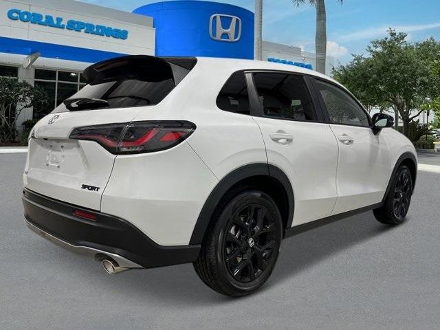 new 2025 Honda HR-V car, priced at $29,305