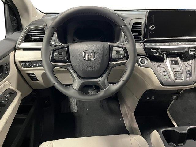 new 2025 Honda Odyssey car, priced at $43,670