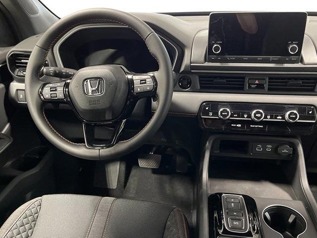 new 2025 Honda Pilot car, priced at $44,480