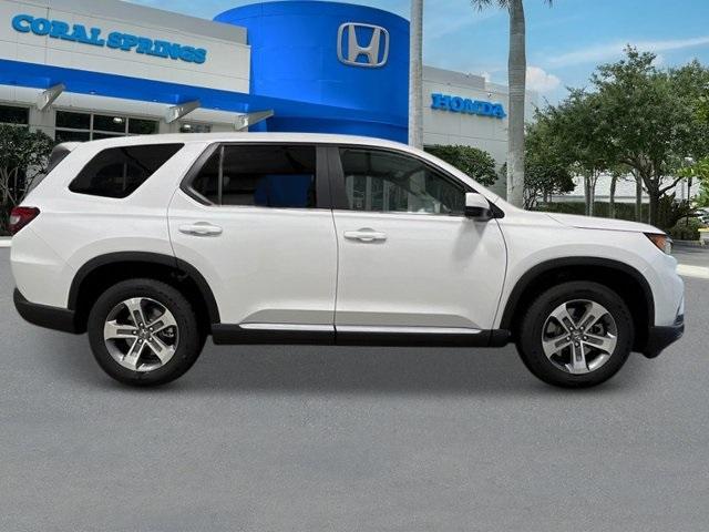 new 2025 Honda Pilot car, priced at $47,505