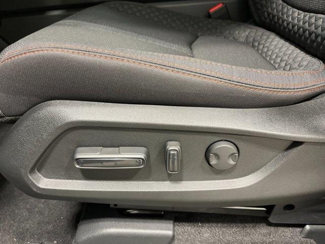 new 2025 Honda Pilot car, priced at $44,955