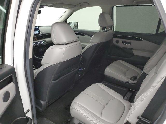 used 2024 Honda Pilot car, priced at $38,990