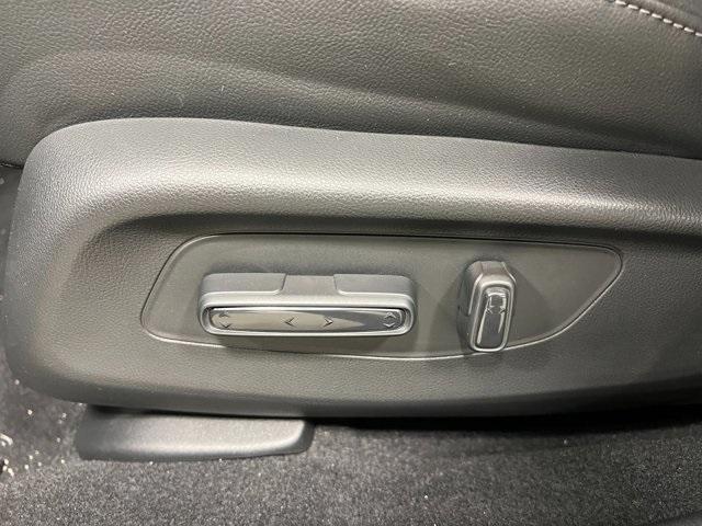 new 2025 Honda HR-V car, priced at $30,895