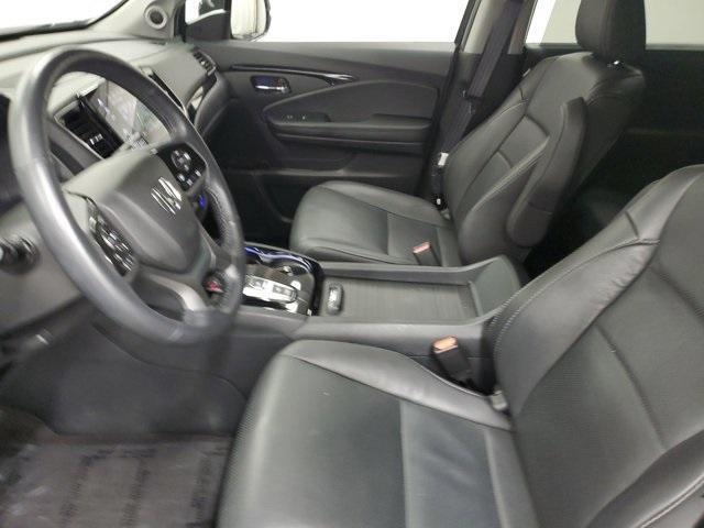 used 2022 Honda Pilot car, priced at $33,990