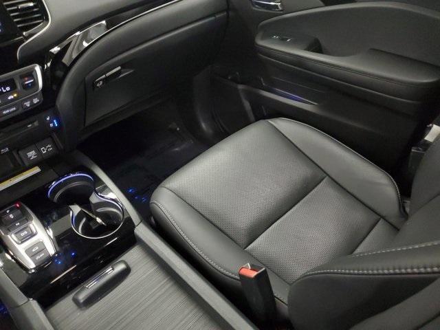 used 2022 Honda Pilot car, priced at $33,990