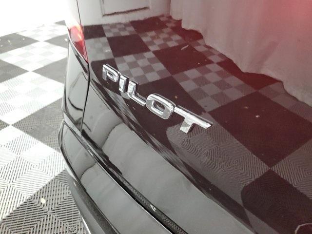 used 2022 Honda Pilot car, priced at $33,990