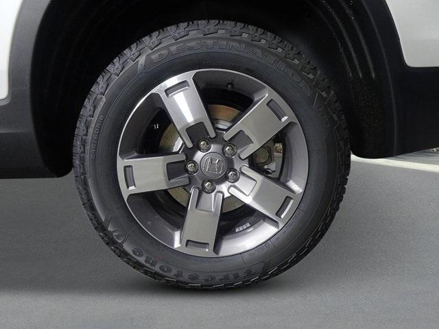 new 2024 Honda Ridgeline car, priced at $44,430