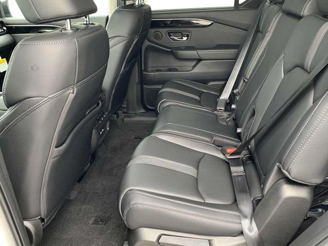 new 2025 Honda Pilot car, priced at $46,180