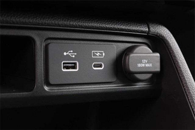 new 2025 Honda Pilot car, priced at $46,180