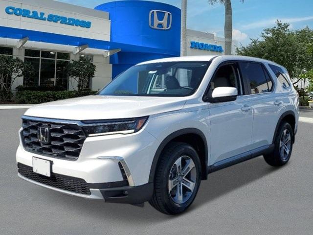 new 2025 Honda Pilot car, priced at $46,180