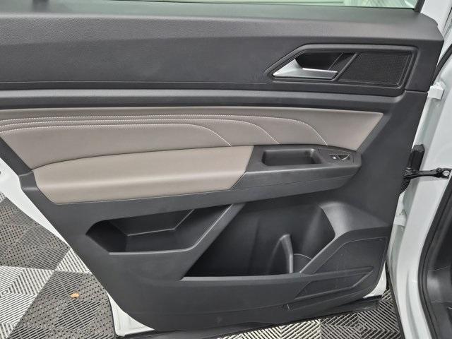 used 2023 Volkswagen Atlas Cross Sport car, priced at $22,290