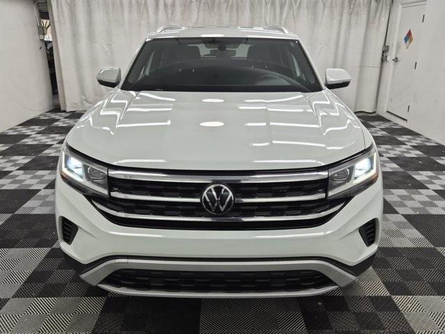 used 2023 Volkswagen Atlas Cross Sport car, priced at $22,290