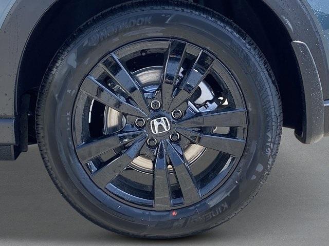 new 2026 Honda HR-V car, priced at $29,850