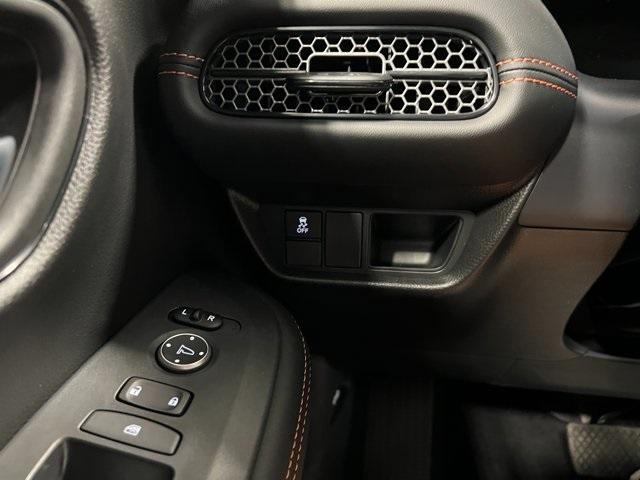 new 2025 Honda HR-V car, priced at $28,895