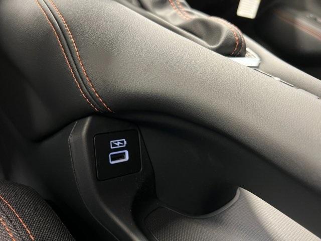 new 2025 Honda HR-V car, priced at $28,895