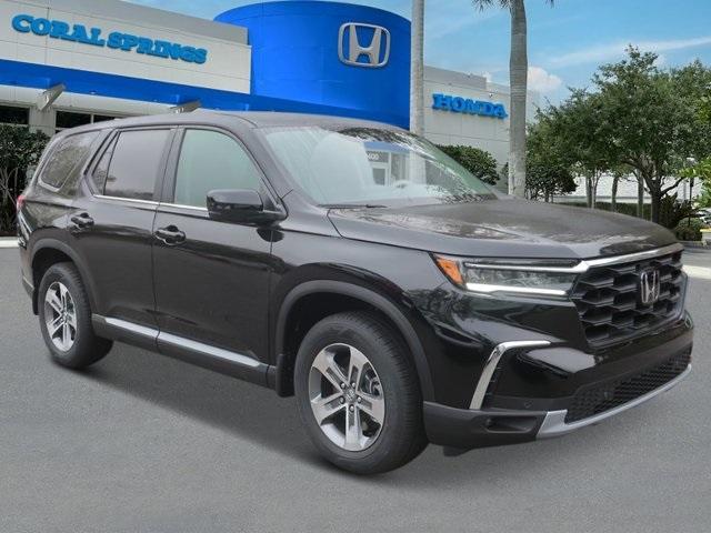 new 2025 Honda Pilot car, priced at $44,895