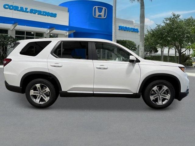 new 2025 Honda Pilot car, priced at $48,180