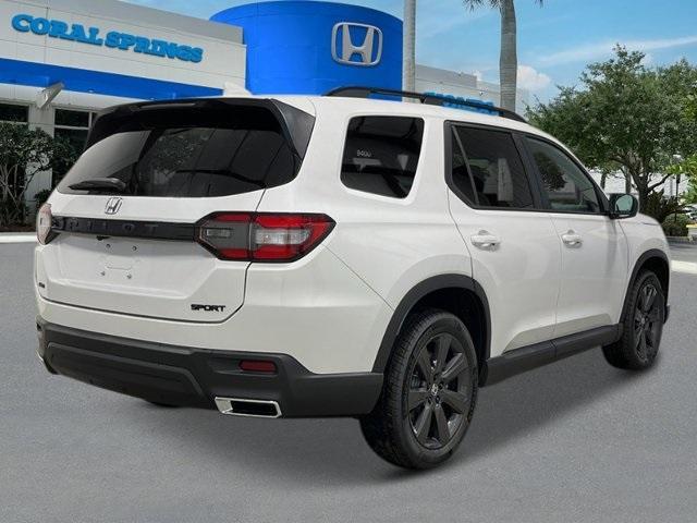 new 2025 Honda Pilot car, priced at $44,880