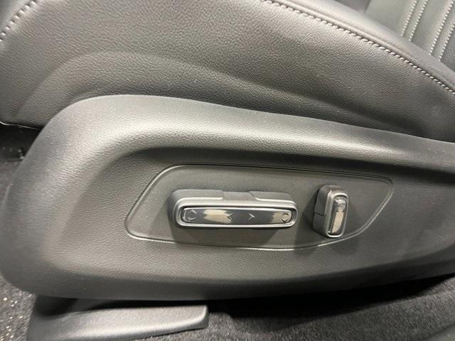 new 2025 Honda HR-V car, priced at $30,895