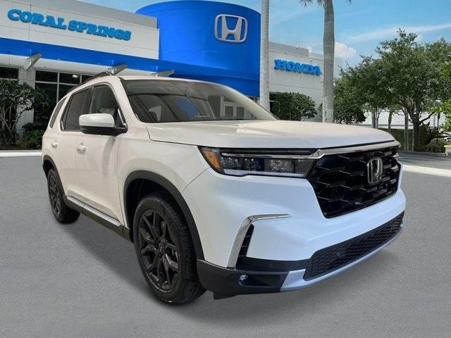 new 2025 Honda Pilot car, priced at $53,450