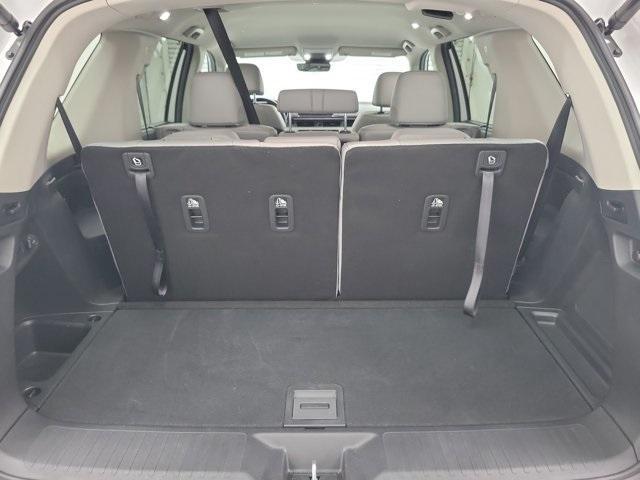 used 2025 Honda Pilot car, priced at $45,890