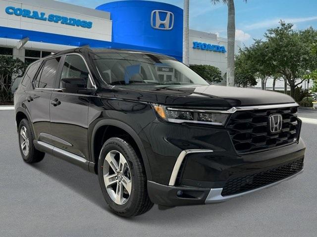new 2025 Honda Pilot car, priced at $47,050