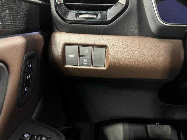 new 2025 Honda Pilot car, priced at $55,760