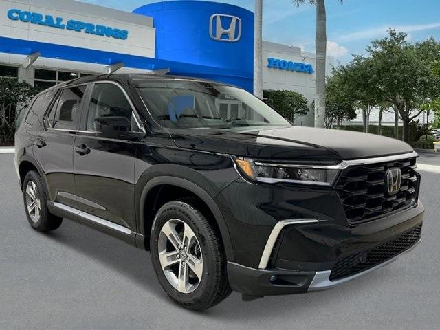 new 2025 Honda Pilot car, priced at $46,995