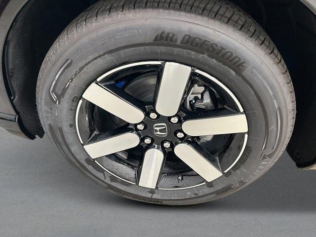 new 2025 Honda Prologue car, priced at $56,605