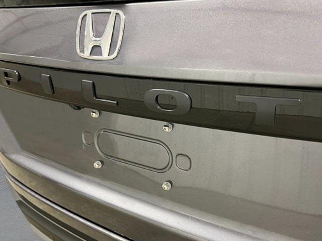 new 2025 Honda Pilot car, priced at $47,050