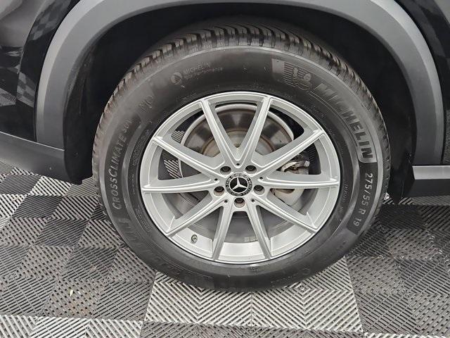 used 2024 Mercedes-Benz GLE 350 car, priced at $53,990