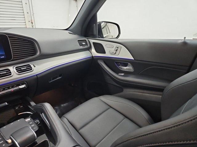 used 2024 Mercedes-Benz GLE 350 car, priced at $53,990