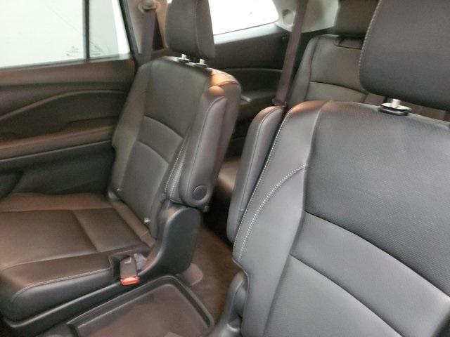 used 2022 Honda Pilot car, priced at $36,890