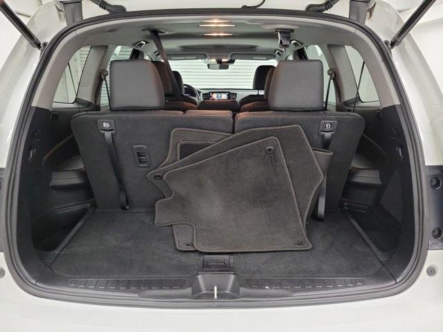 used 2022 Honda Pilot car, priced at $29,990