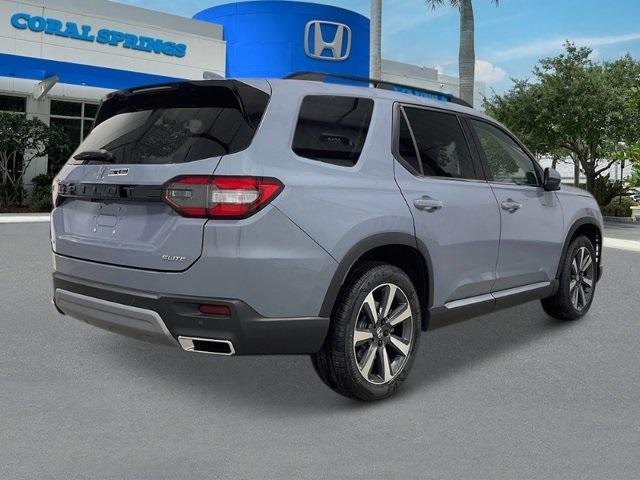 new 2025 Honda Pilot car, priced at $54,930