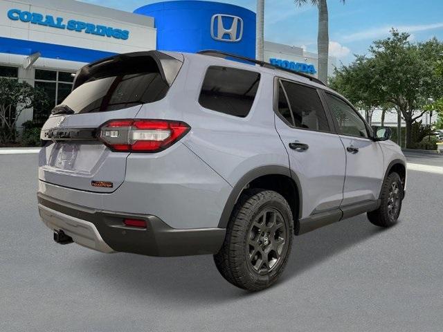 new 2025 Honda Pilot car, priced at $51,830