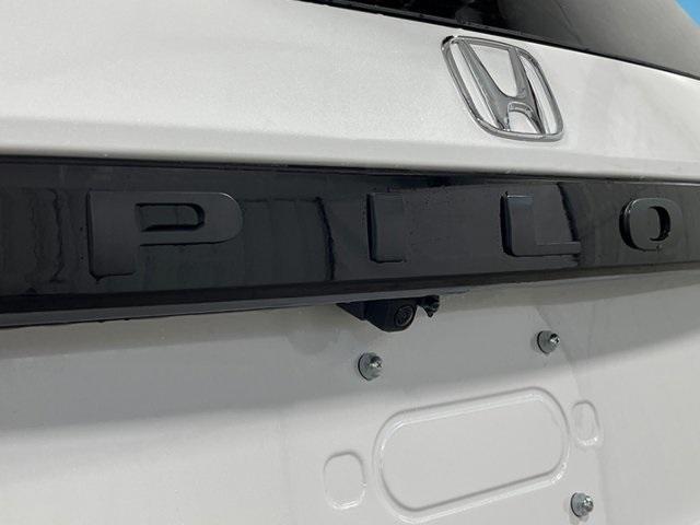 new 2025 Honda Pilot car, priced at $47,505