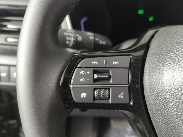 new 2025 Honda Pilot car, priced at $44,995