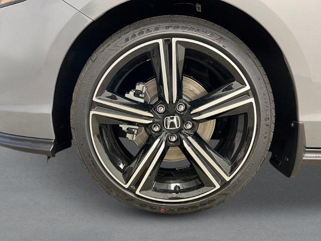 new 2025 Honda Accord Hybrid car, priced at $35,260