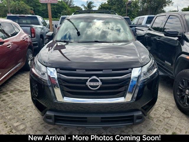 used 2022 Nissan Pathfinder car, priced at $24,990
