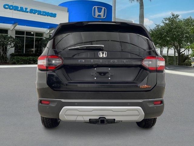 new 2025 Honda Pilot car, priced at $50,795