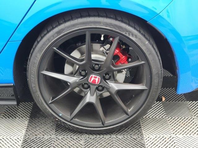 used 2025 Honda Civic Type R car, priced at $48,990
