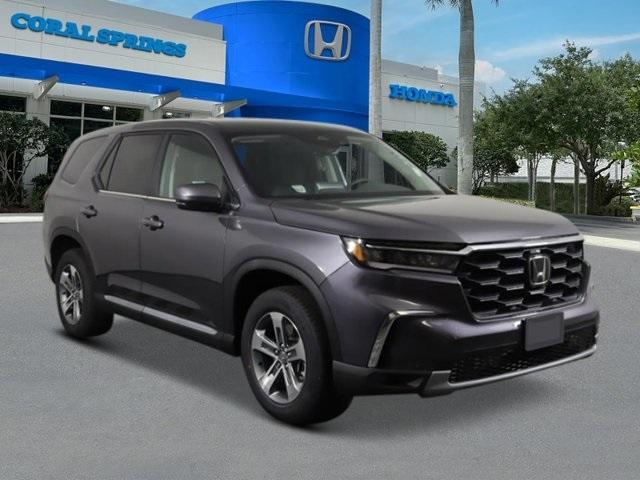 new 2025 Honda Pilot car, priced at $47,745