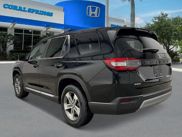 new 2025 Honda Pilot car, priced at $47,780